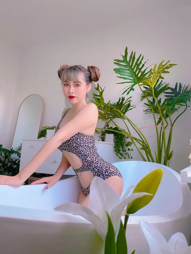 Những hình ảnh nóng bỏng không có trên TikTok của chị Google Việt Phương Thoa - Hình 8