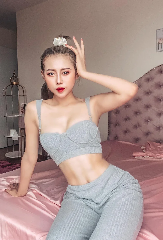Những hình ảnh nóng bỏng không có trên TikTok của chị Google Việt Phương Thoa - Hình 5