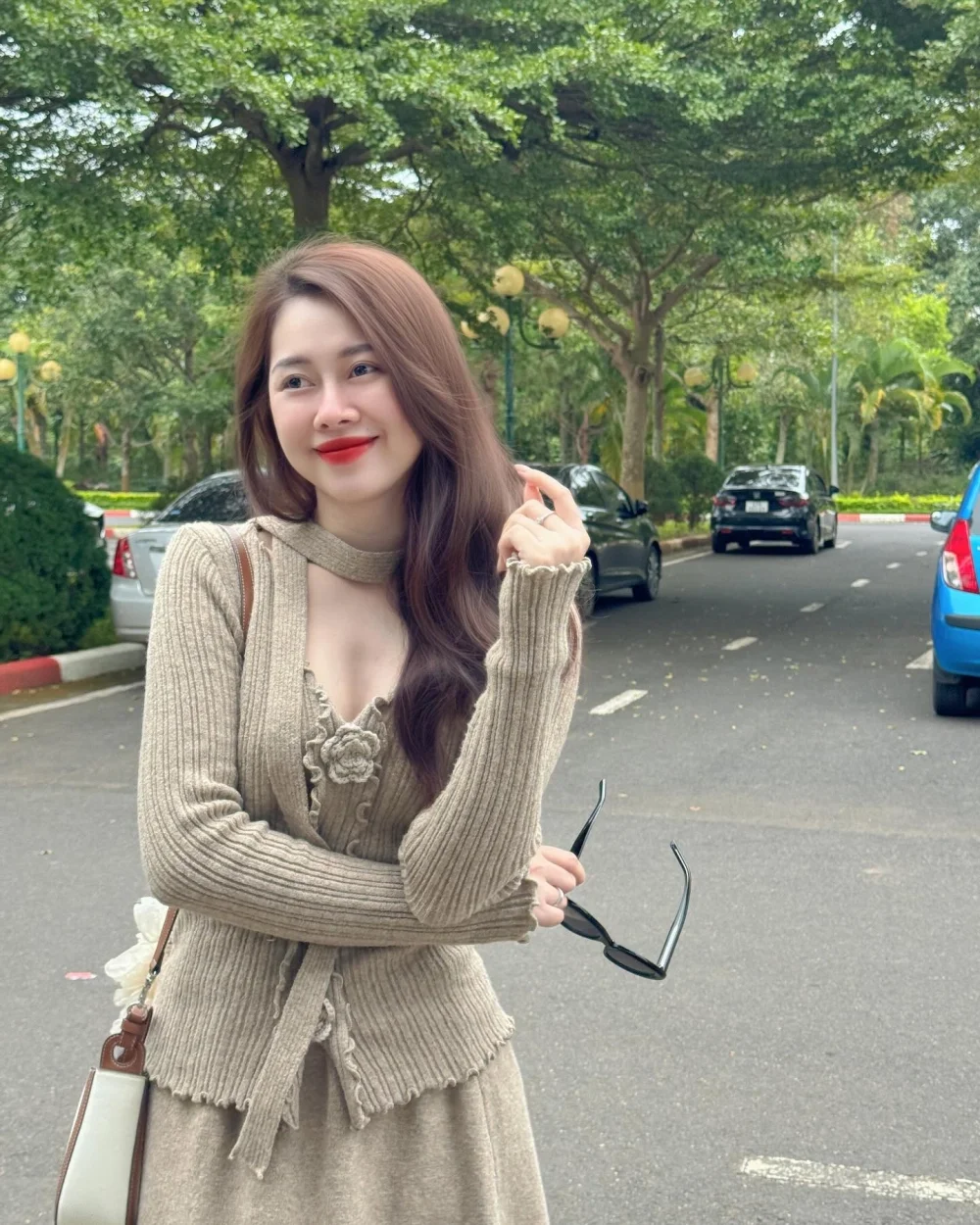 Khoảnh khắc ăn uống vui nhộn từ Việt Phương Thoa mukbang