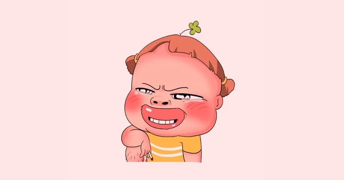Ảnh avatar hoạt hình cô bé với biểu cảm tinh nghịch, nổi bật trên nền hồng nhạt