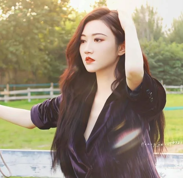 Toàn cảnh vụ nữ diễn viên Cảnh Điềm bị bạn trai phát tán video nóng để gán nợ