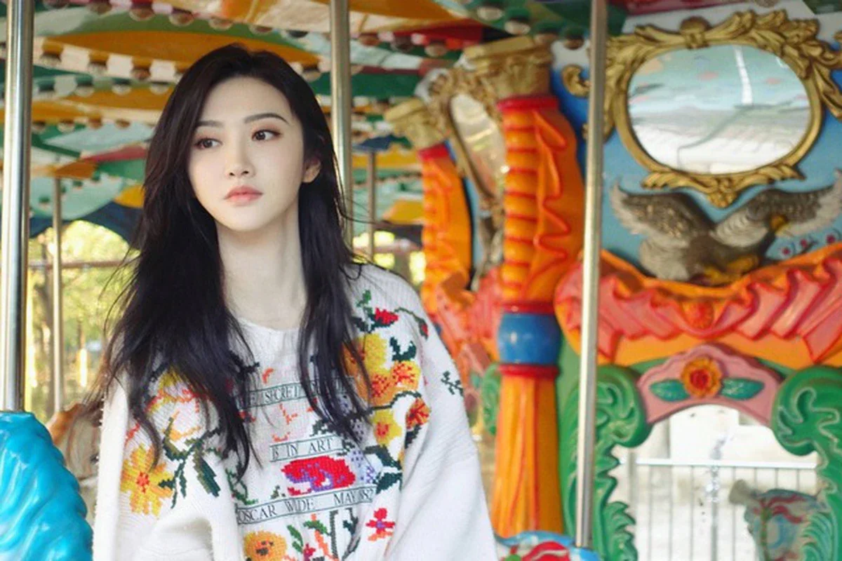 "Đệ nhất mỹ nhân Bắc Kinh" Cảnh Điềm trước khi bị tống tiền bằng clip nóng